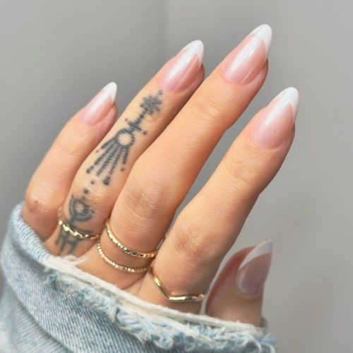 nude white nails, white french tip, french tip glaze, chrome nails, white chrome nails, classic white french tip, french tip almond nails, french tip almond nails, short almond nails